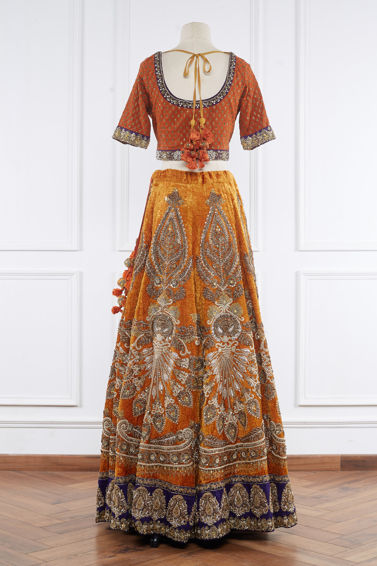 Shop Sabyasachi Bridal Lehenga Blouse Replica Online |ArtistryC | Orange  lehenga, Mehendi outfits, Sabyasachi lehenga bridal